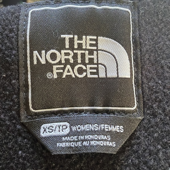 Denali Fleece North Face Jacket - Picture 7 of 7